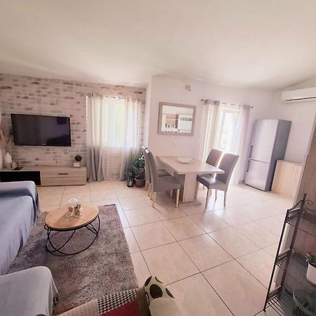 Apartman Simun Apartment Primosten Exterior photo
